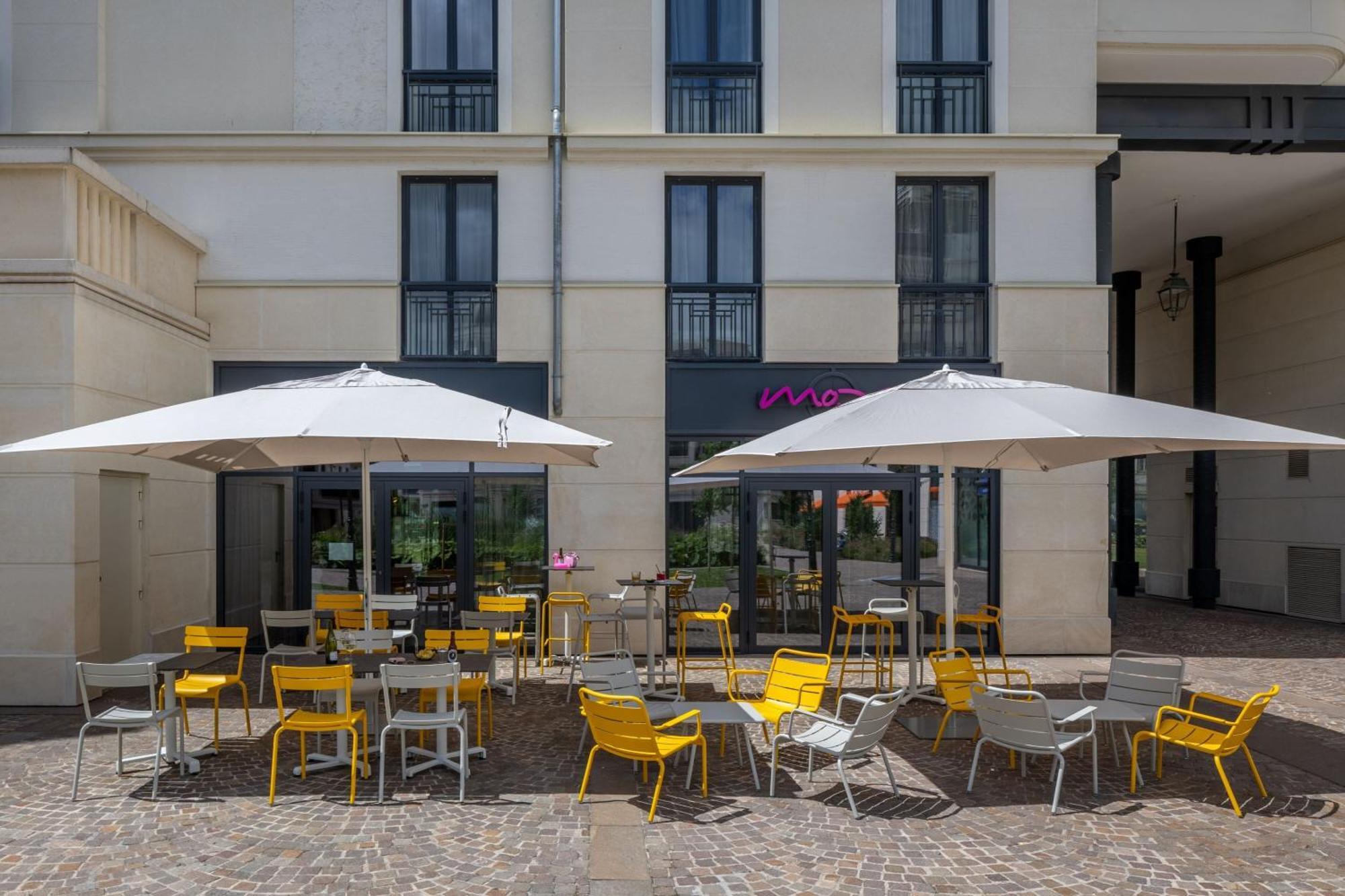Moxy Paris Кламар Екстериор снимка